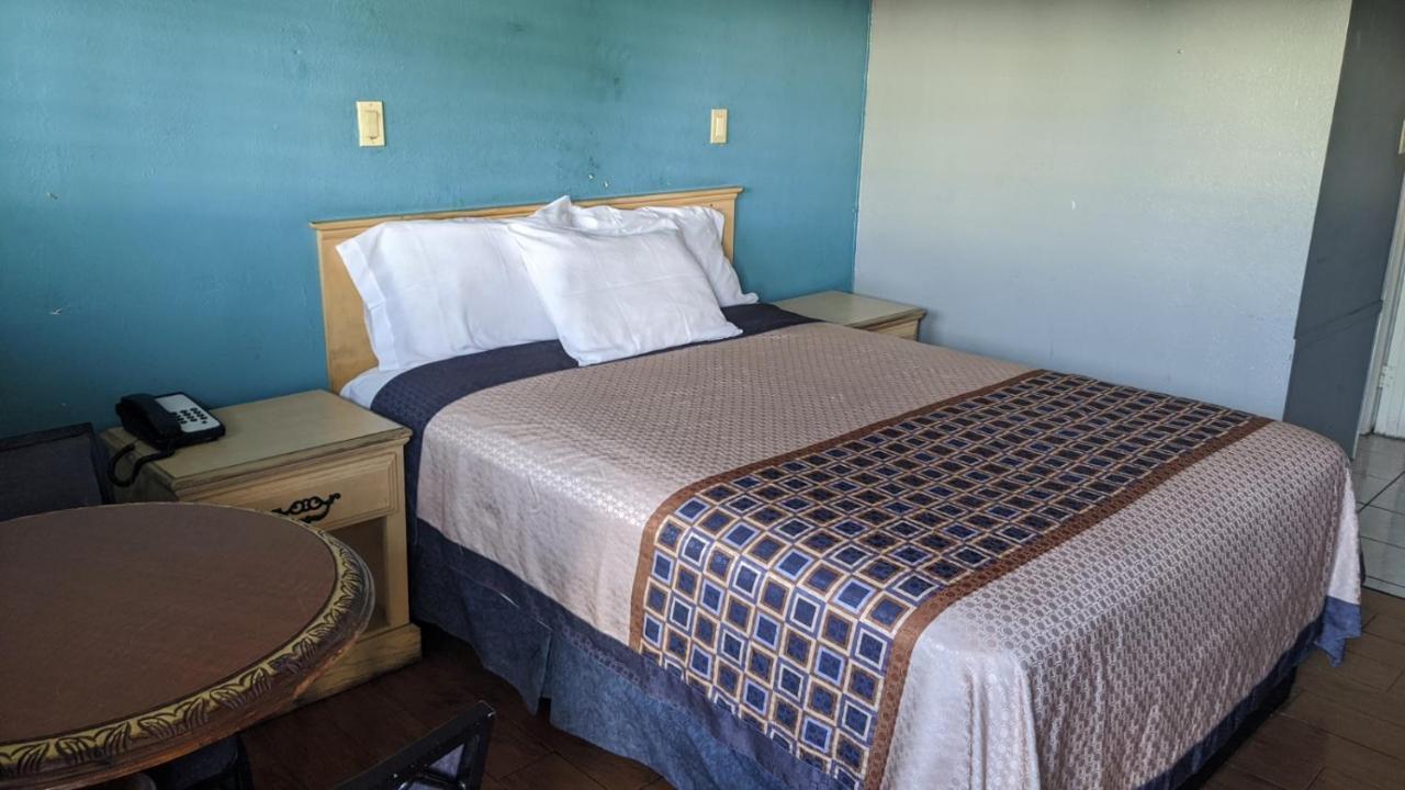 Standard Queen Room,1010558839:JPEG