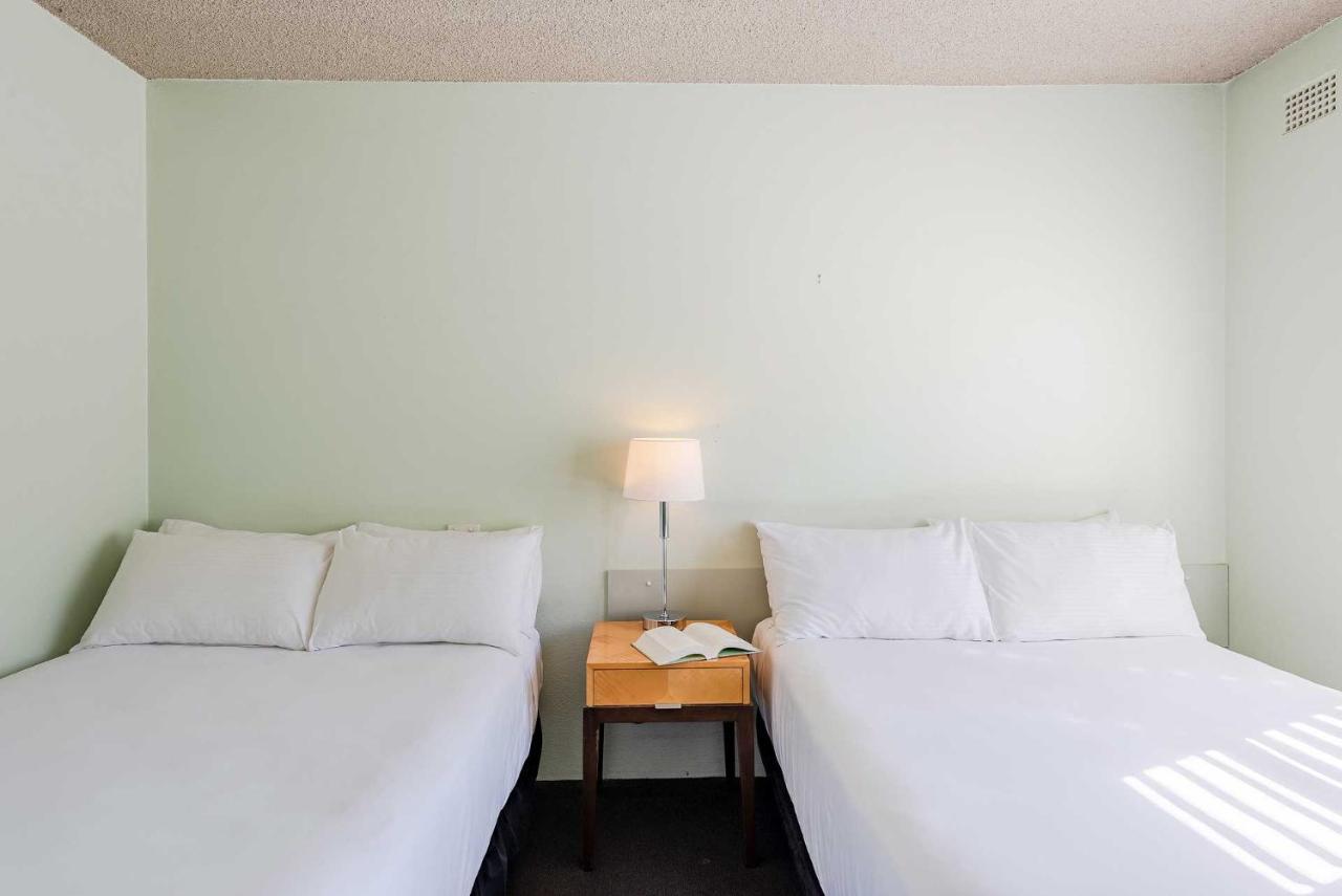 Budget Double Double Room
