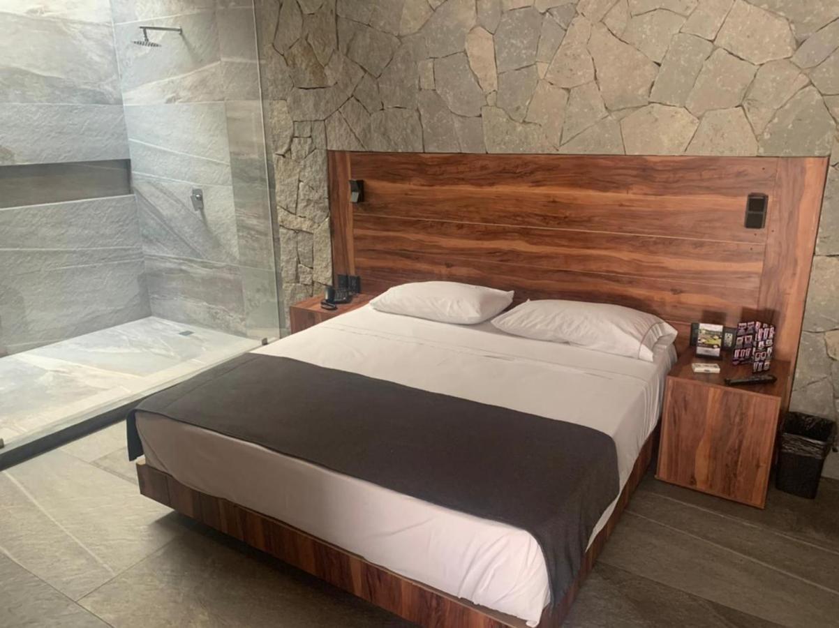 Deluxe Suite,1106328150:JPEG