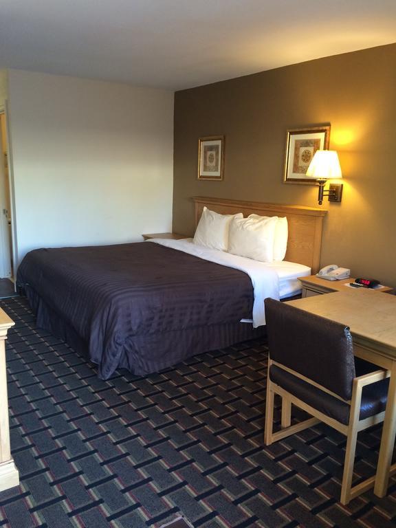 King Suite,142567917:JPEG