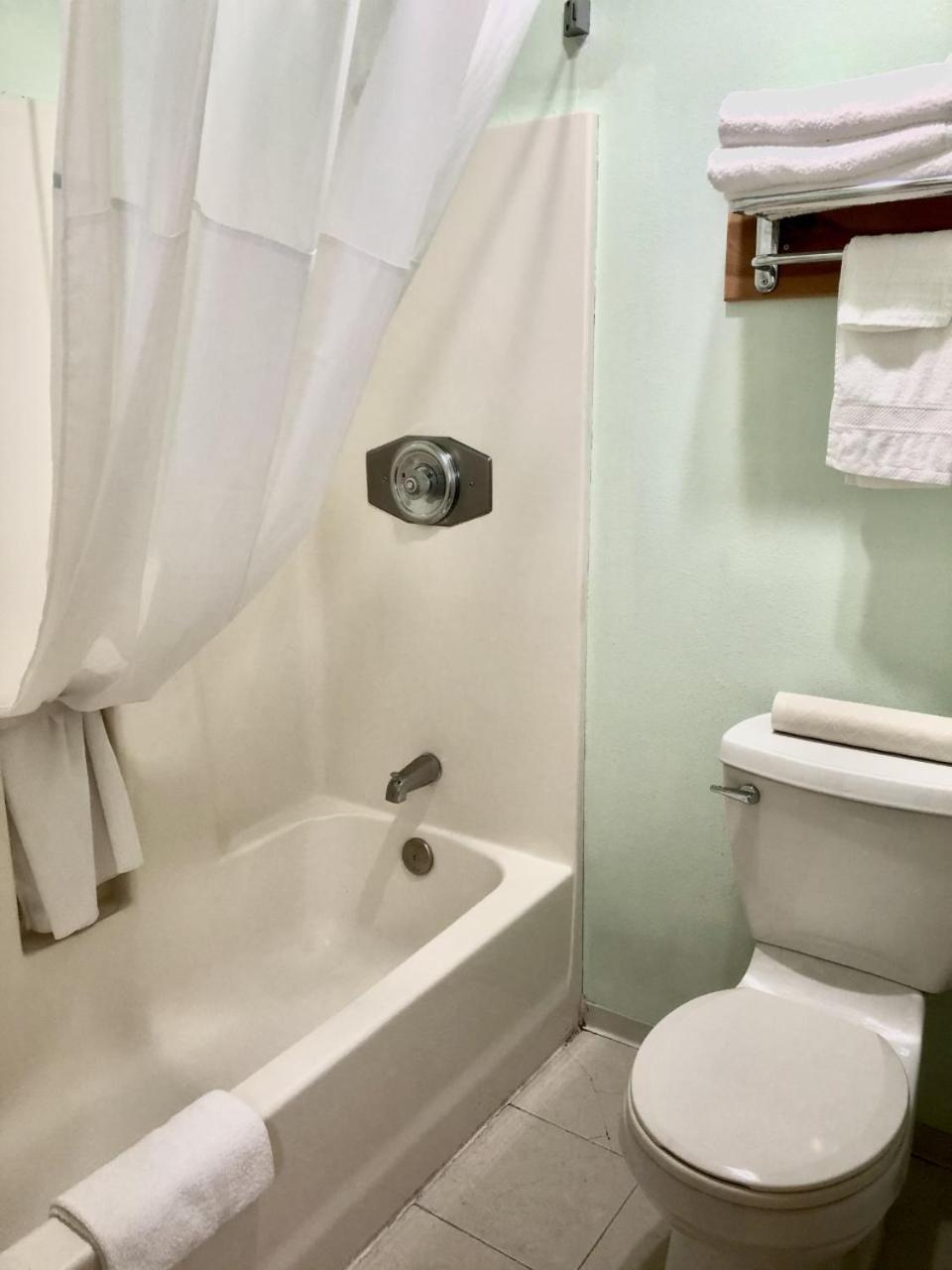 Double Room with Two Double Beds - Non-Smoking,1210855756:JPEG