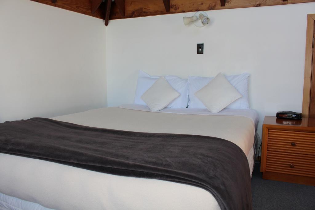 Chalet,123431161:JPEG