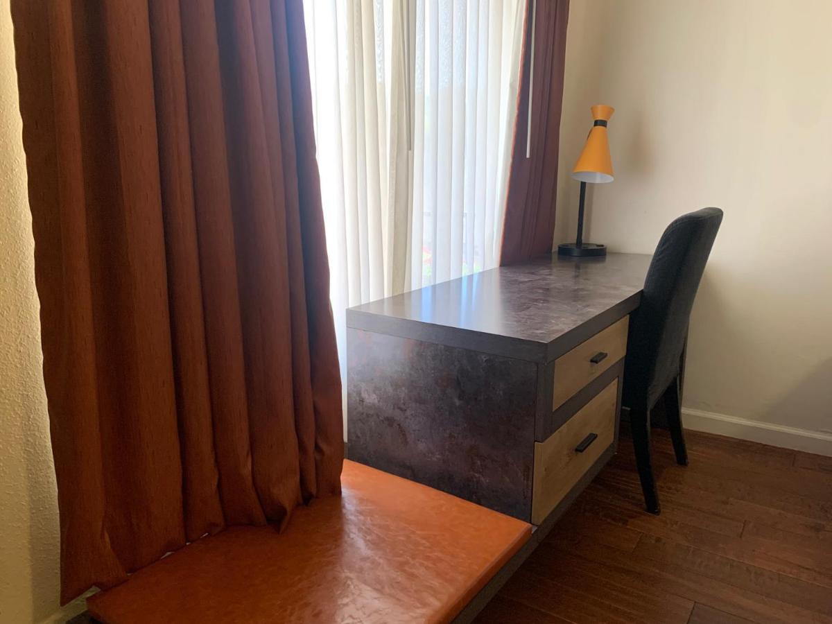 Deluxe Family Suite,1247603740:JPEG