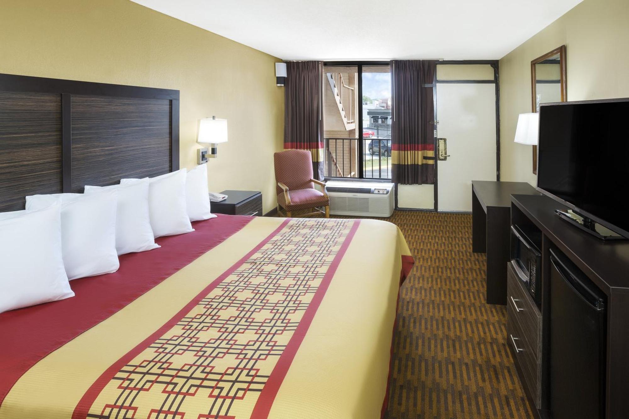 Standard King Room - Smoking