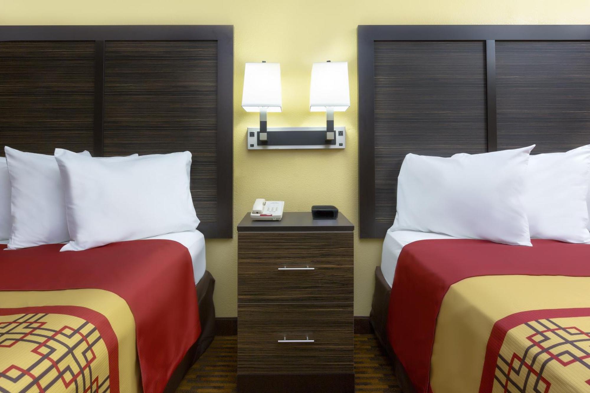 Queen Room with Two Queen Beds - Non-Smoking