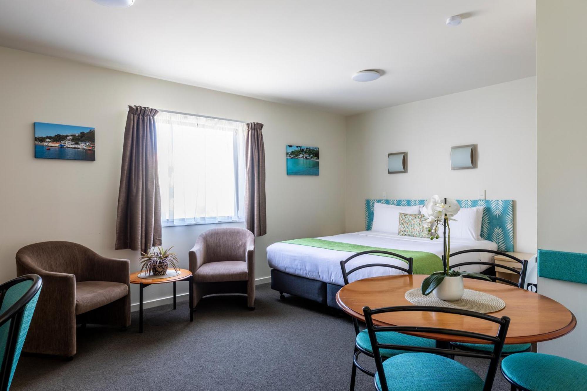 One-Bedroom Apartment,1540854712:JPEG