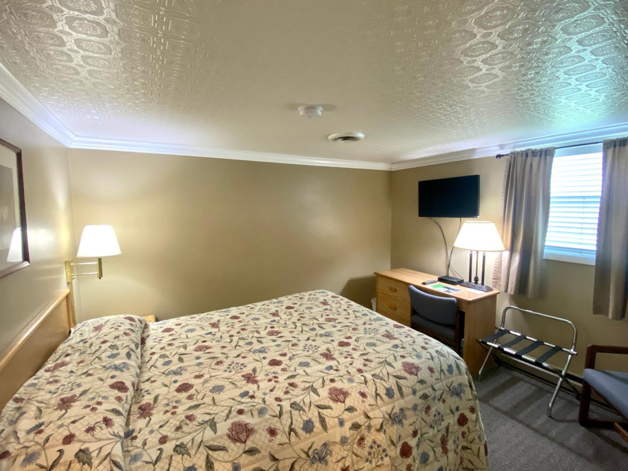 Two-Bedroom Suite