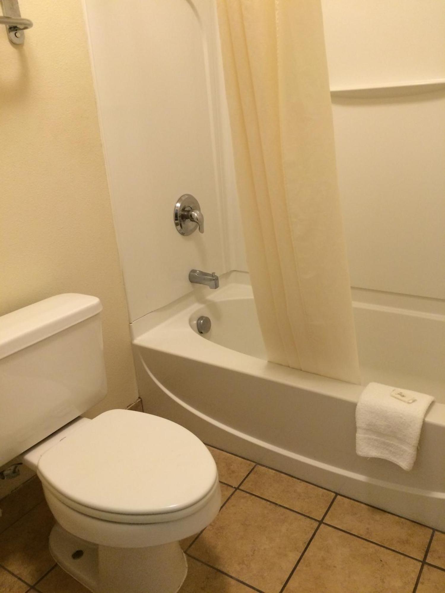 Double Room Two Double Beds Non-Smoking