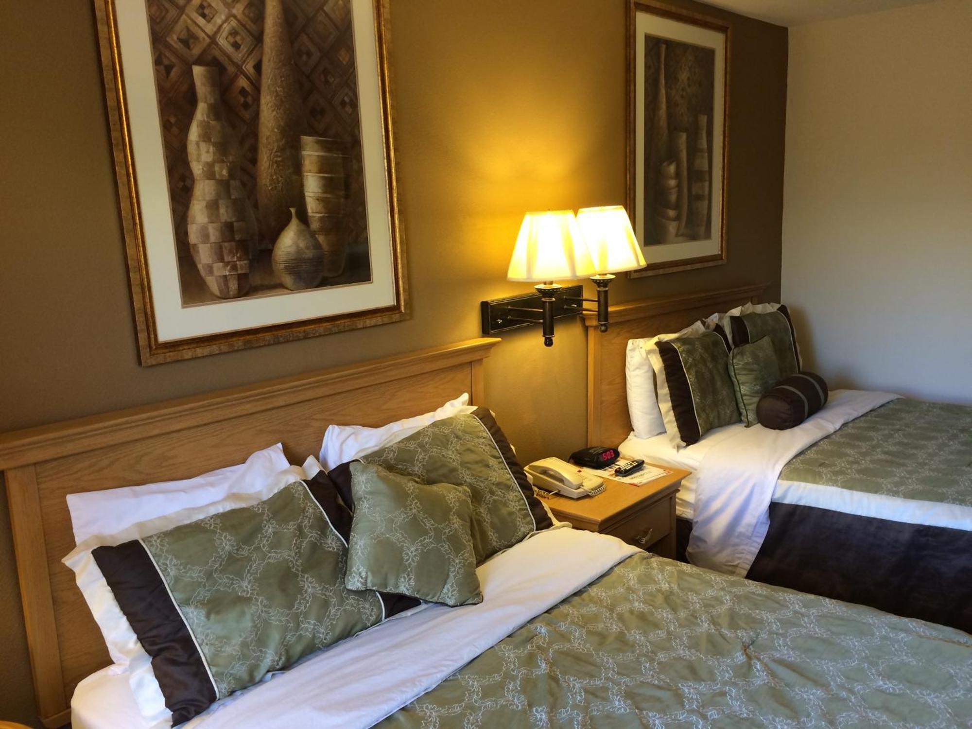 Double Room Two Double Beds Smoking
