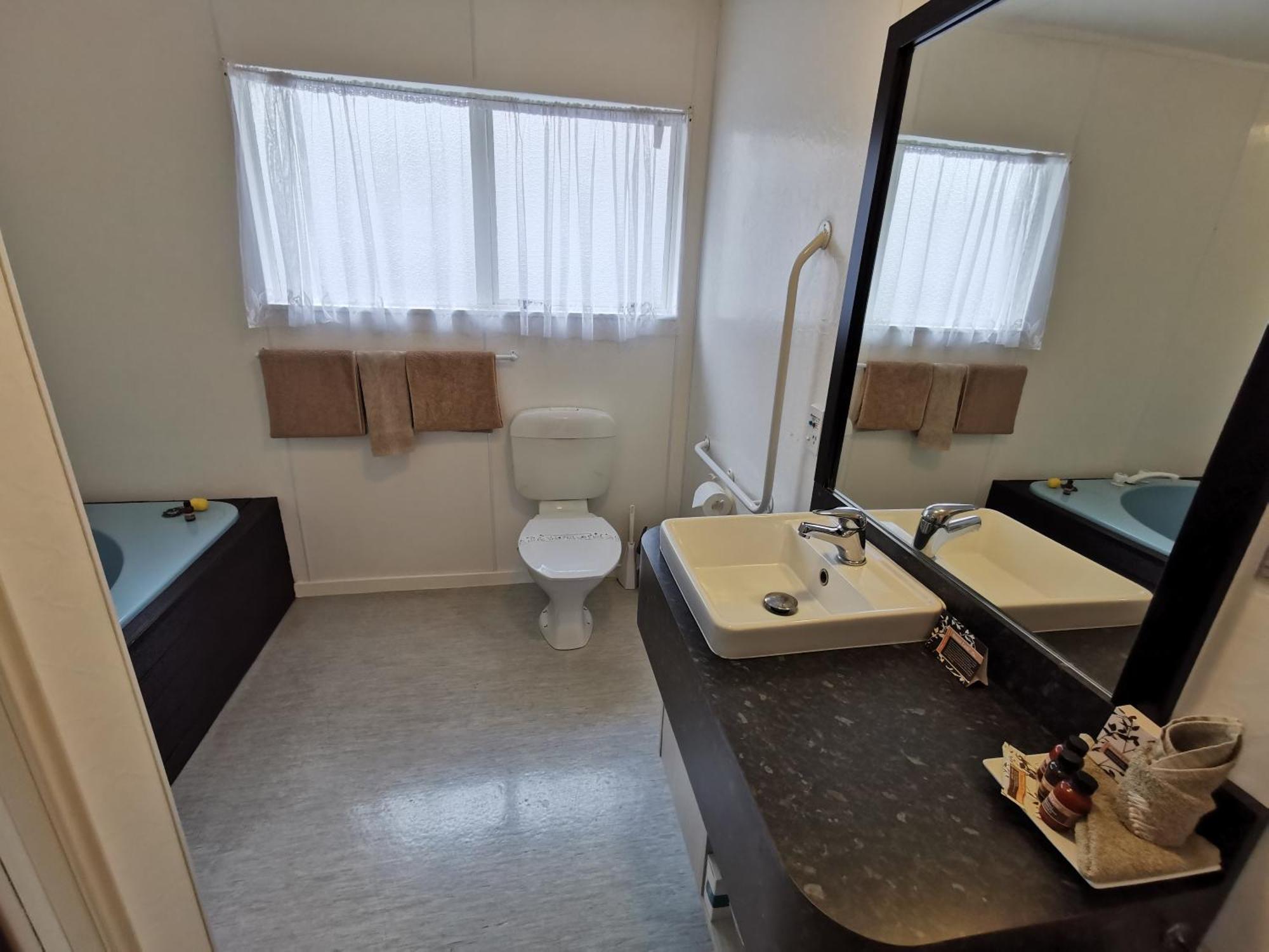 Executive Studio Wheel Chair Access