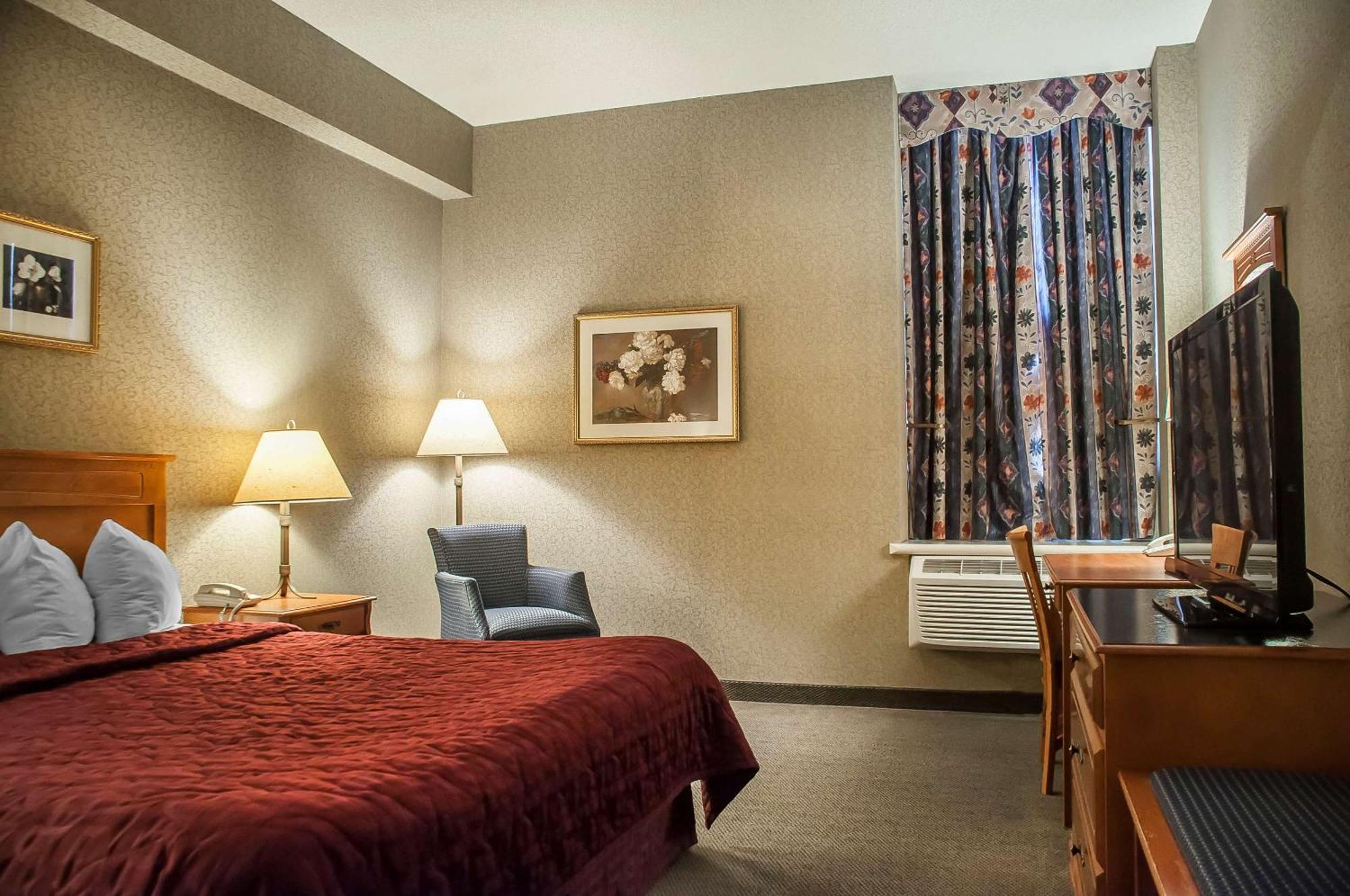 Chambre Lit King-Size - Rez-de-Chaussée - Non-Fumeurs
