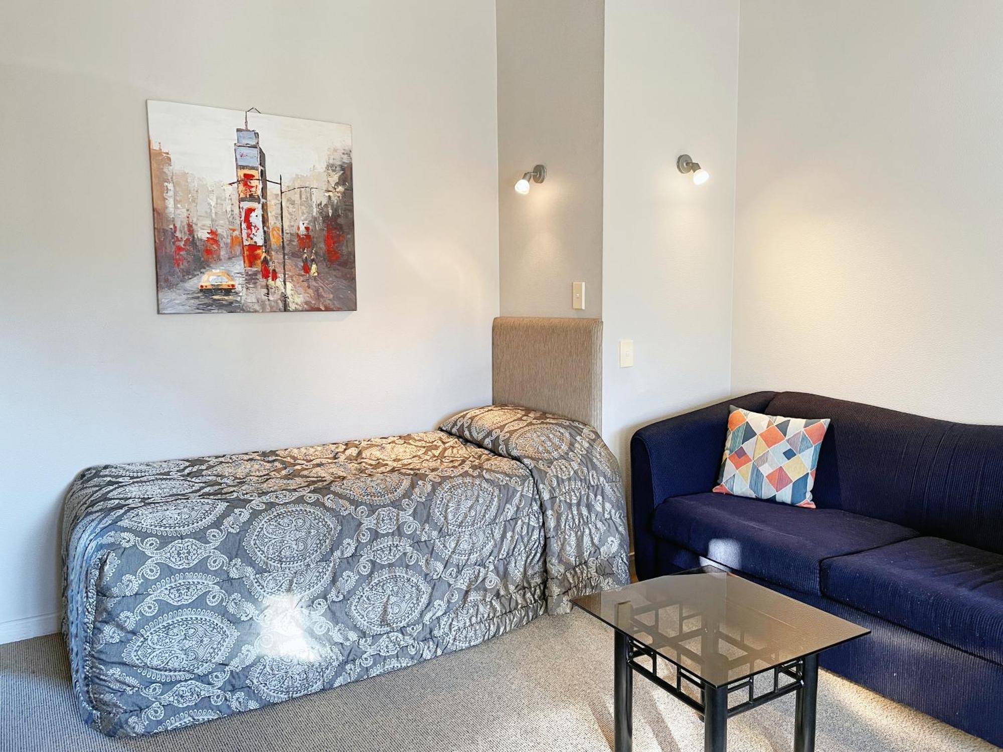 Budget Triple Room