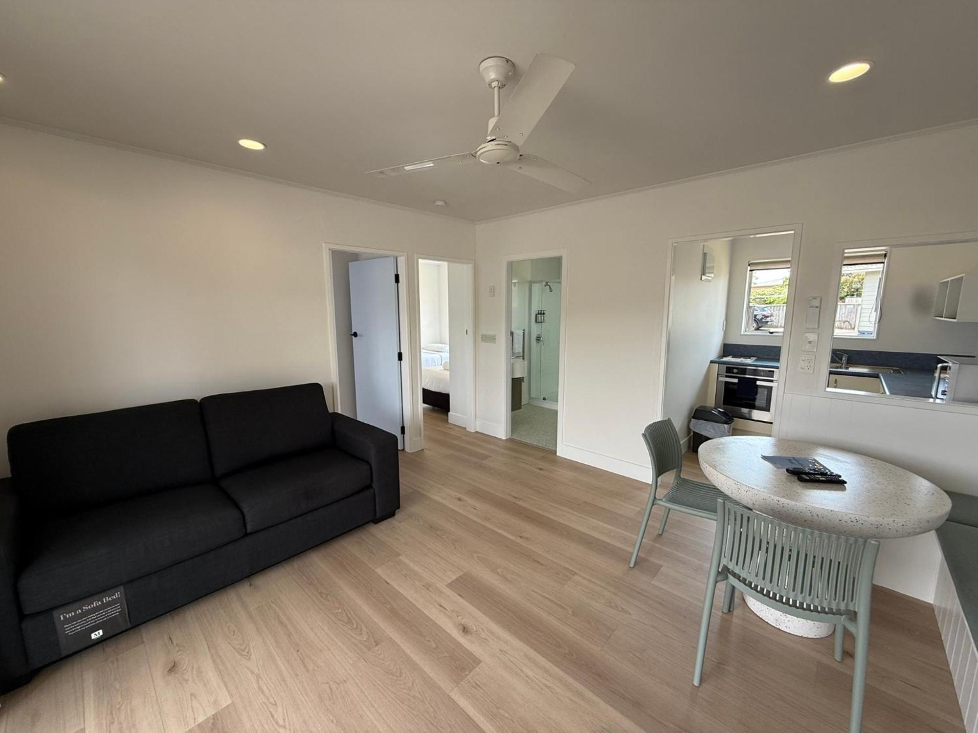 Two-Bedroom Apartment,1742686419:JPEG