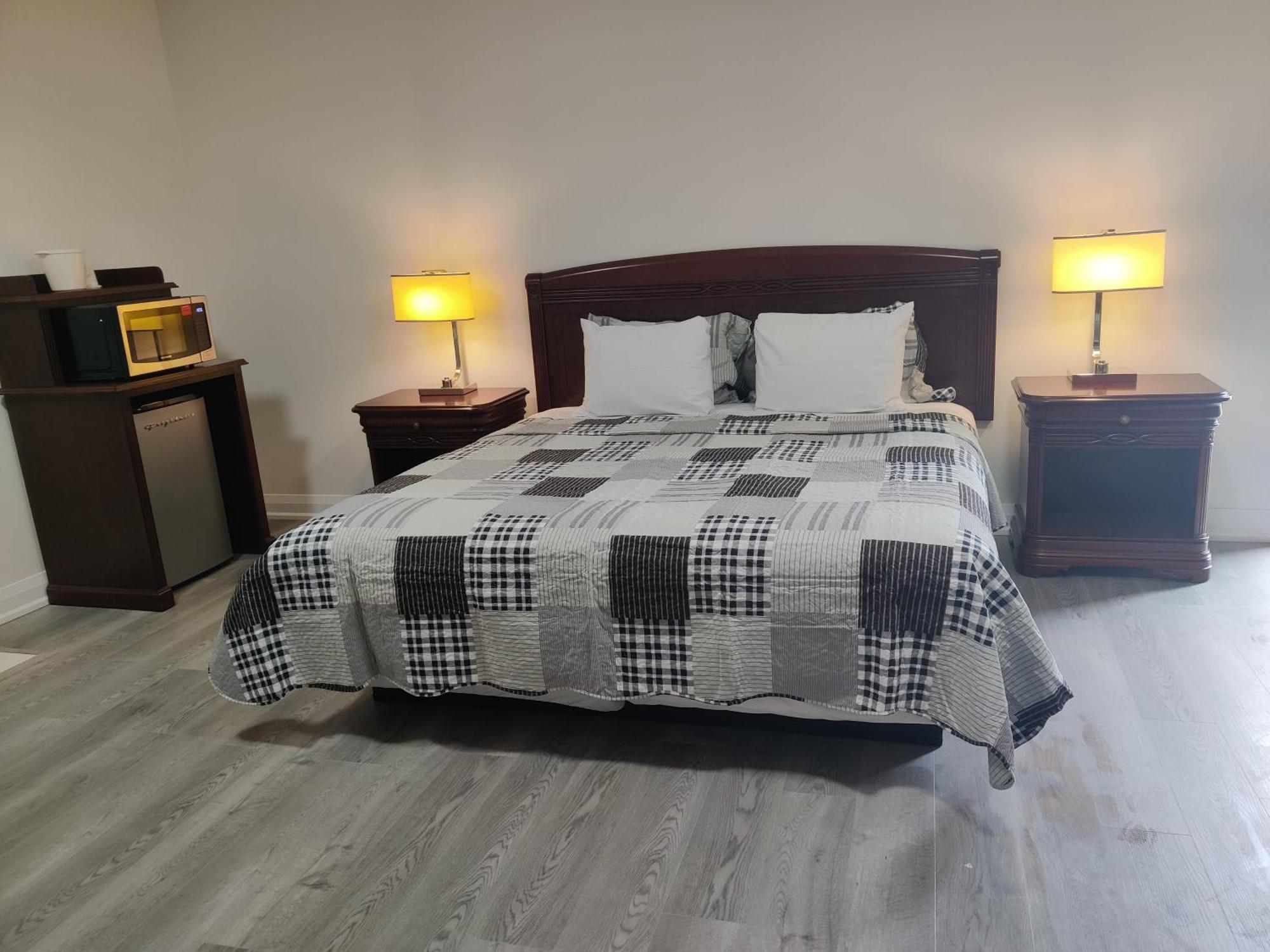 Habitación con bañera de hidromasaje - 1 cama extragrande - No fumadores