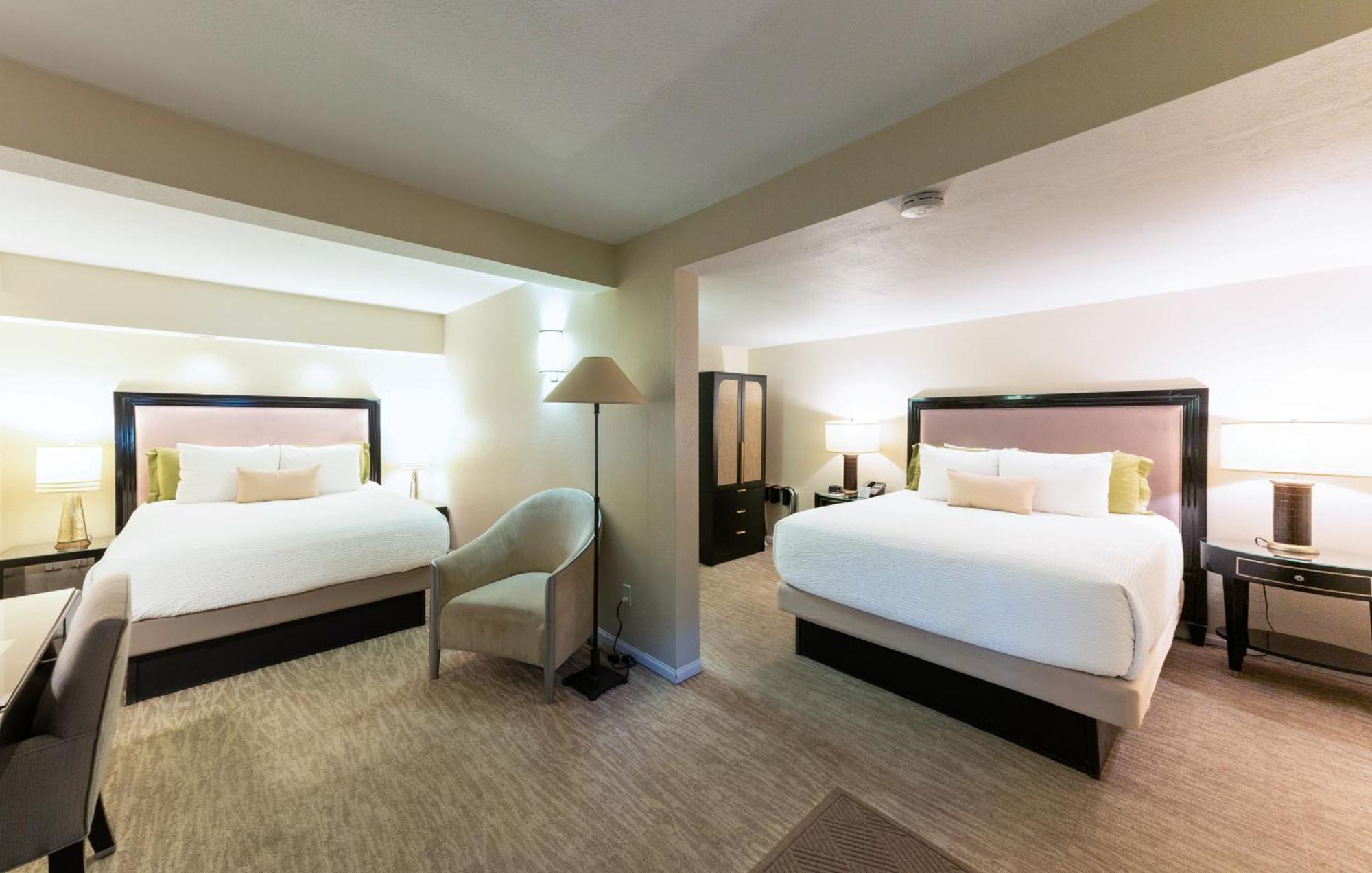 Studio met Queensize Bed