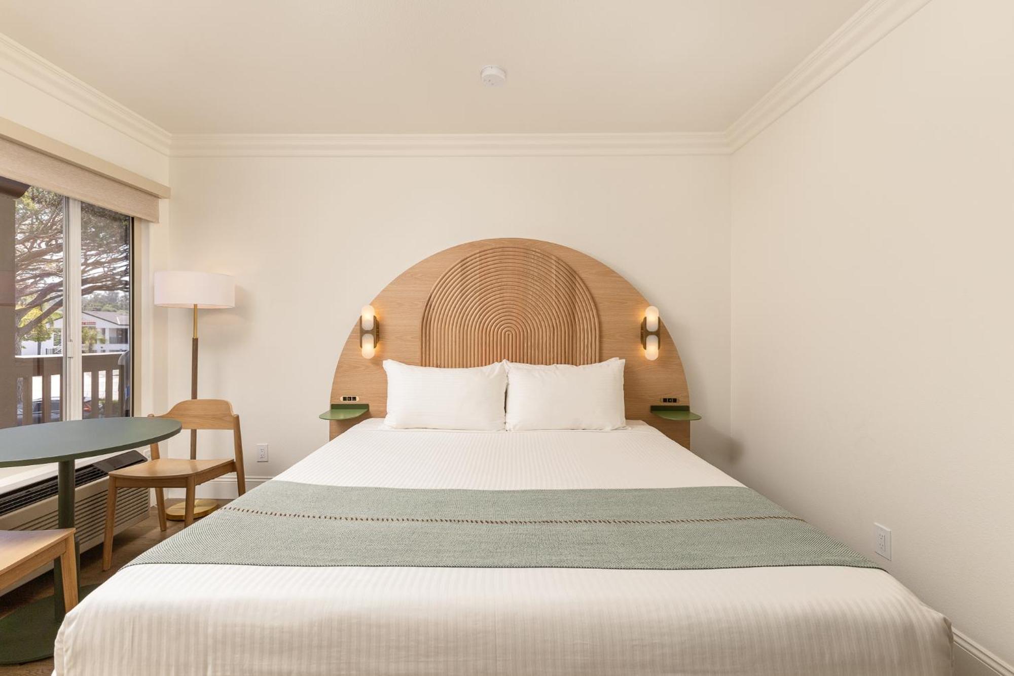 Deluxe King Renovated