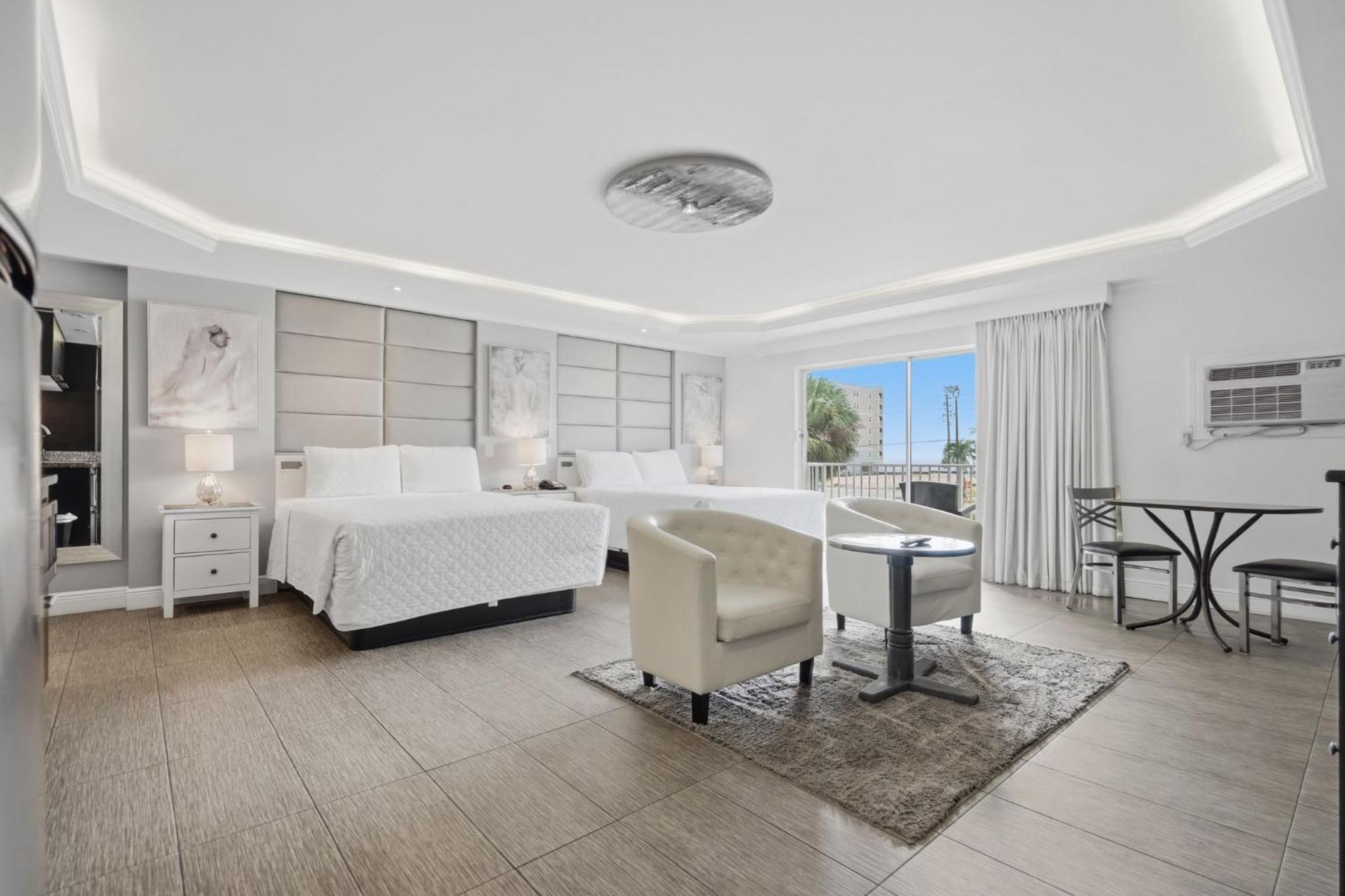 Deluxe Double Room Balcony