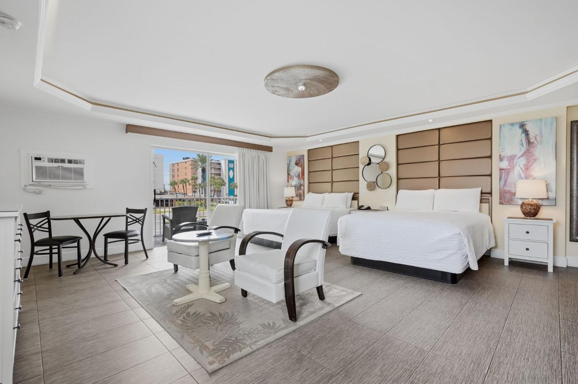 Deluxe Double Room Balcony