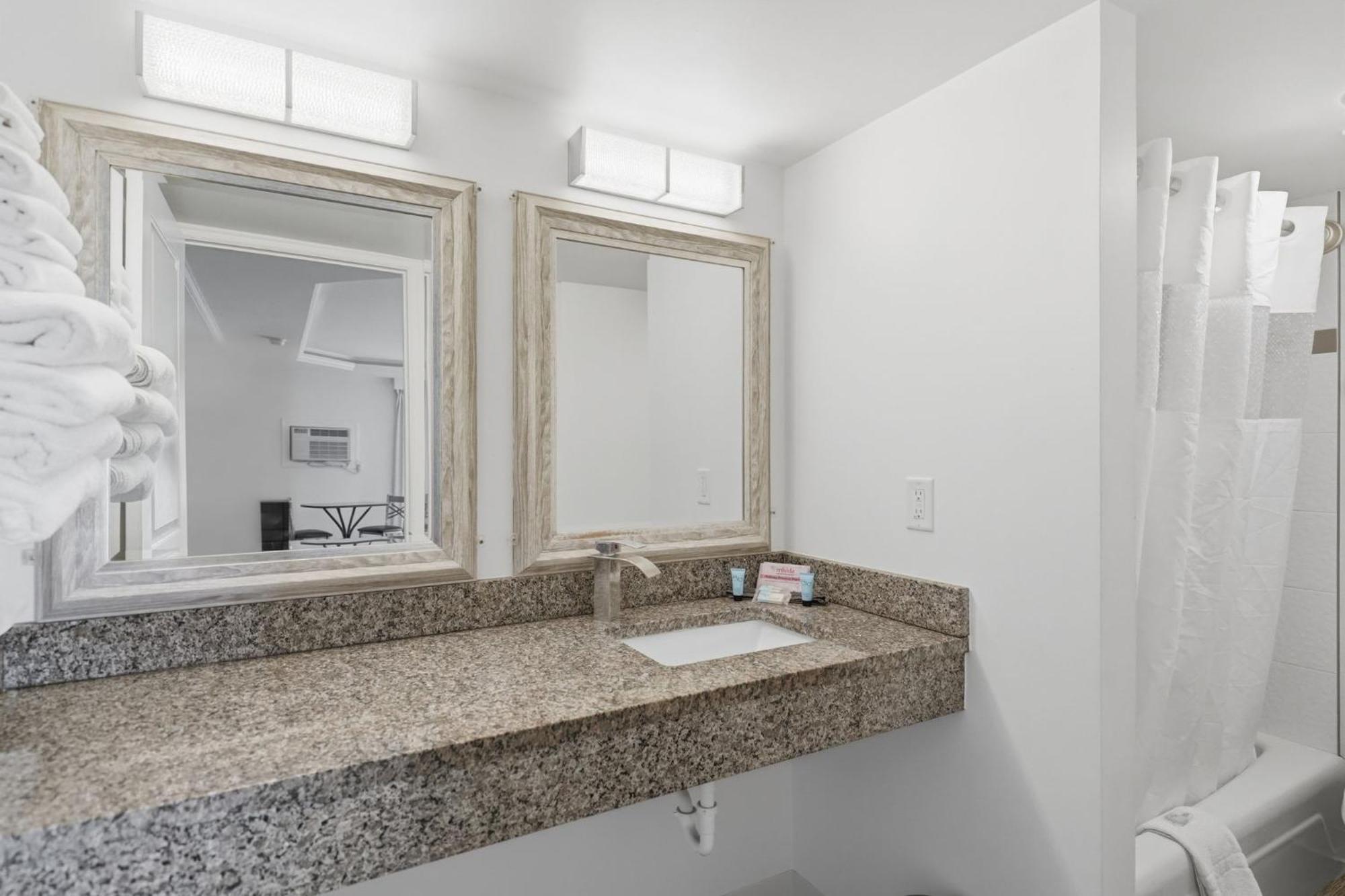 Deluxe Double Room Balcony