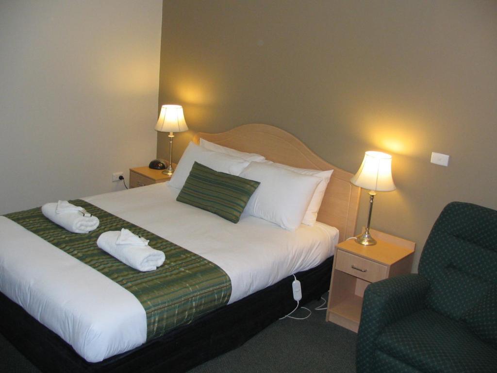 Executive Queen Room