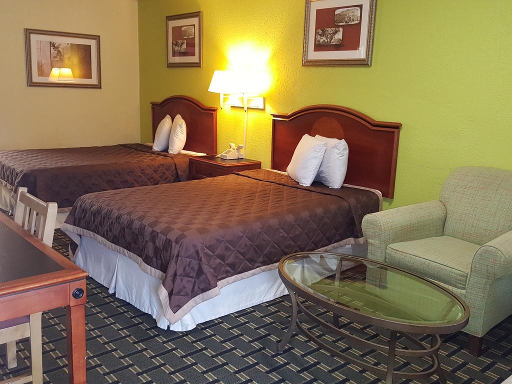 Double Room Two Double Beds
