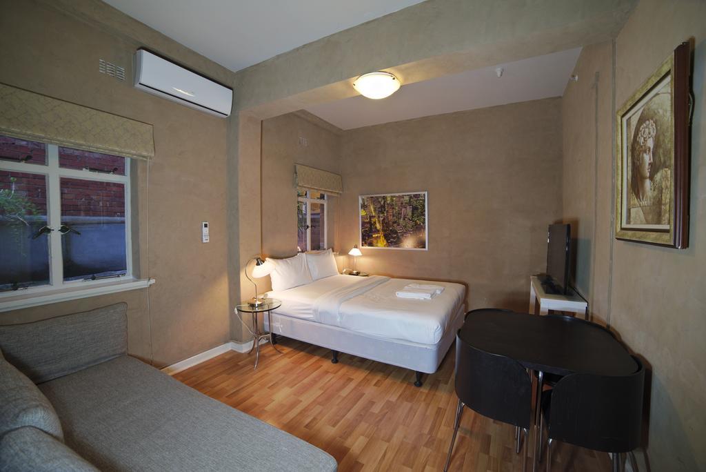 Superior Studio Private Bathroom