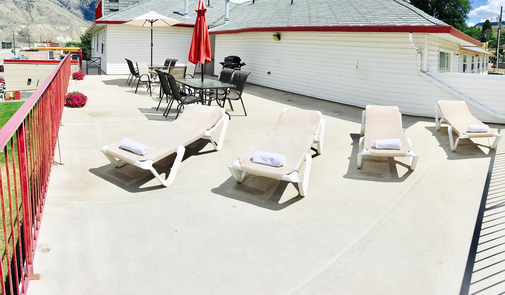 Queen Room with Two Queen Beds,669394944:JPEG