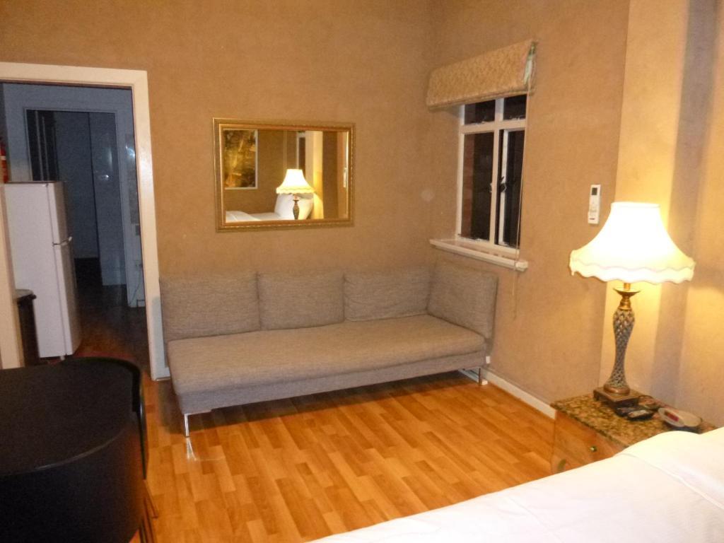 Superior Studio Private Bathroom