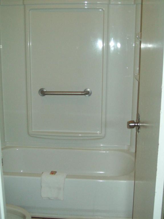 King Room - Non-Smoking,982820527:JPEG