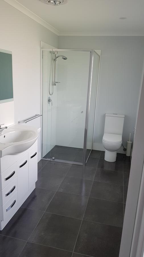 Deluxe Triple Room,666335670:JPEG