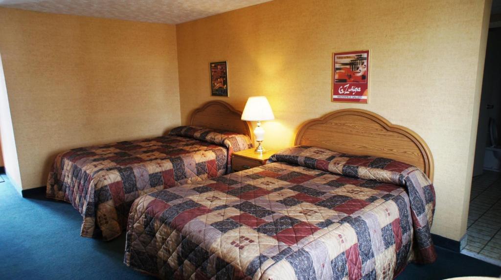 Queen Room with Two Queen Beds