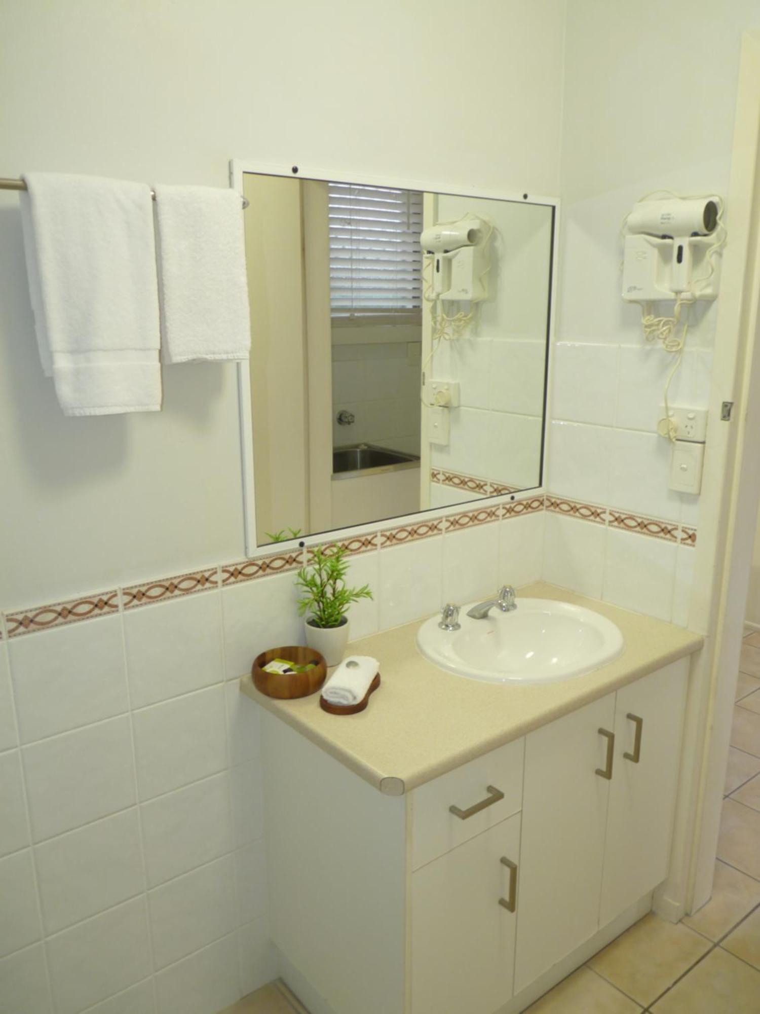 Studio Apartment,700409611:JPEG