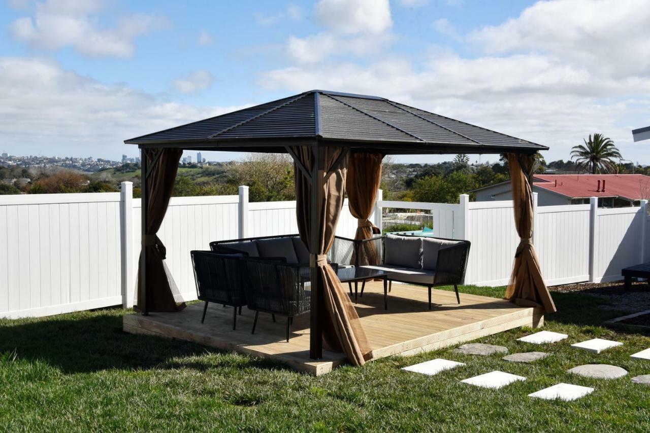 Superior King Suite Accessible