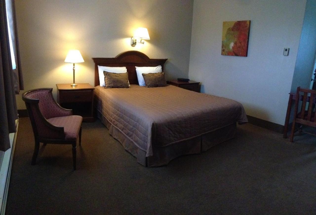 Queen Room,917453788:JPEG