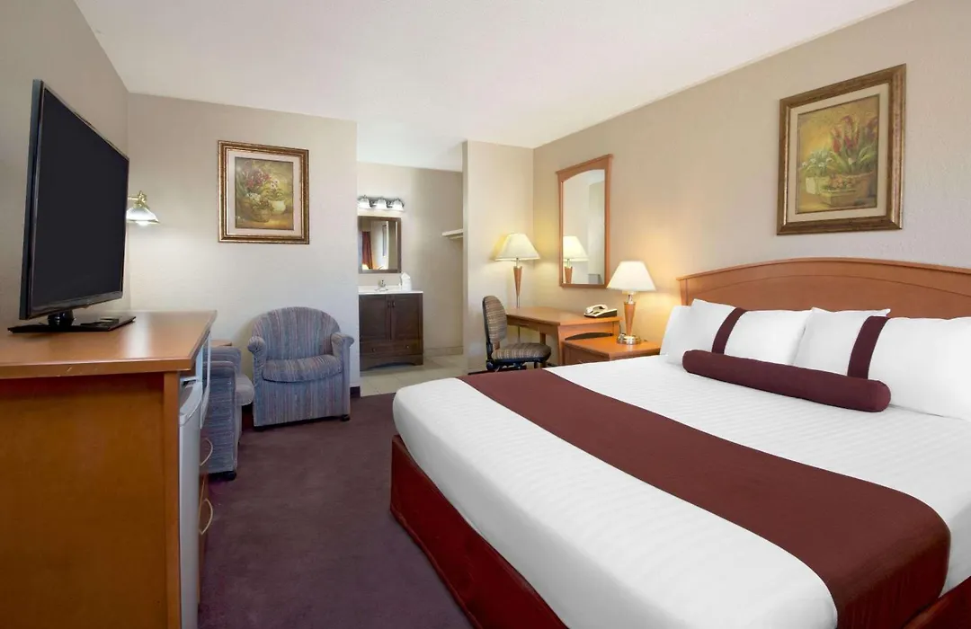 Coast Red Deer Hotel-1