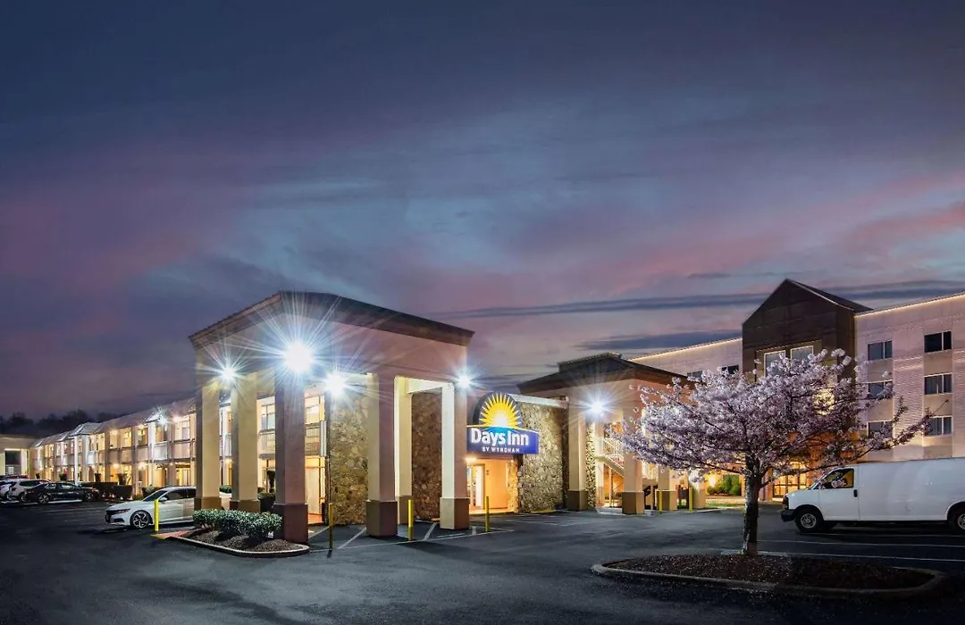Days Inn By Wyndham Charlottesville/University Area-1