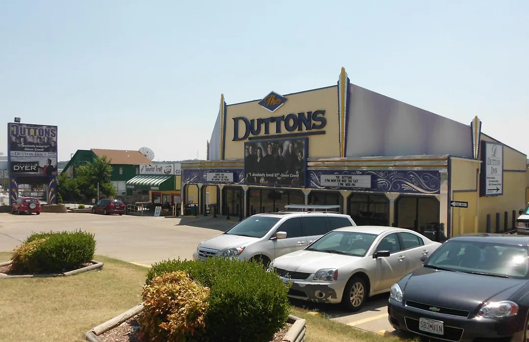 Dutton Inn-1