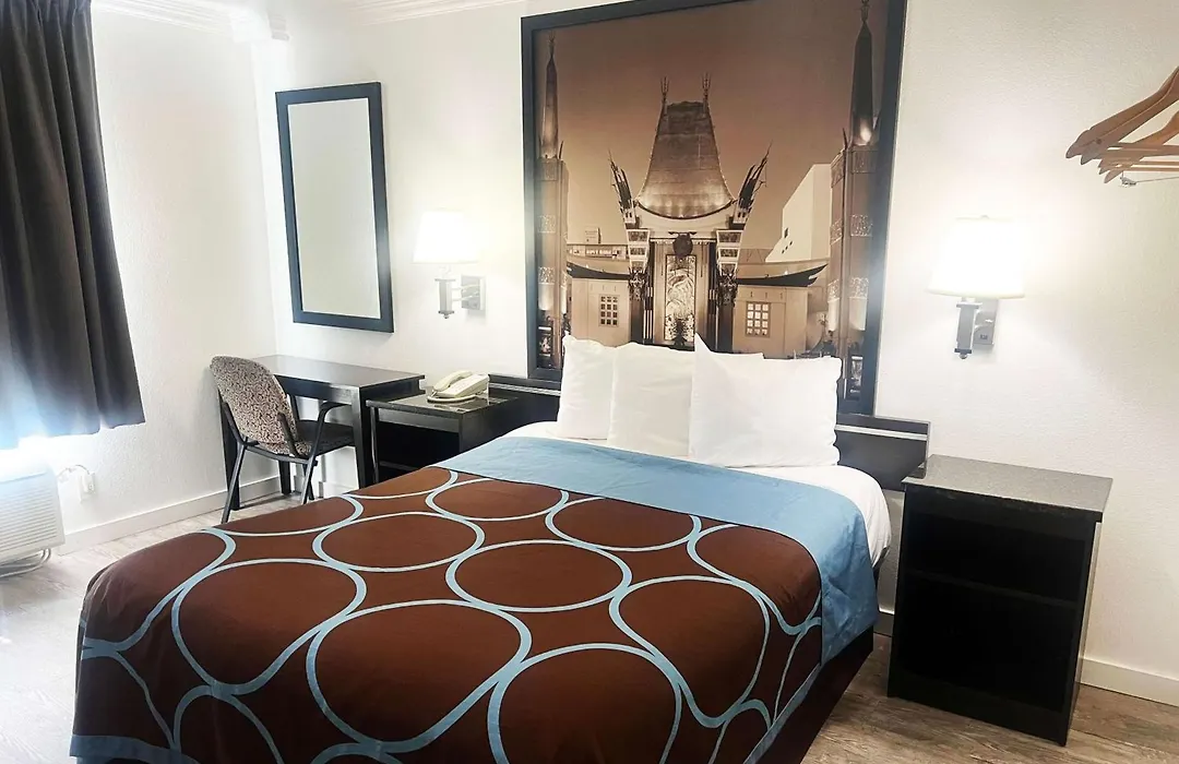 Onyx Hotel Hollywood-1