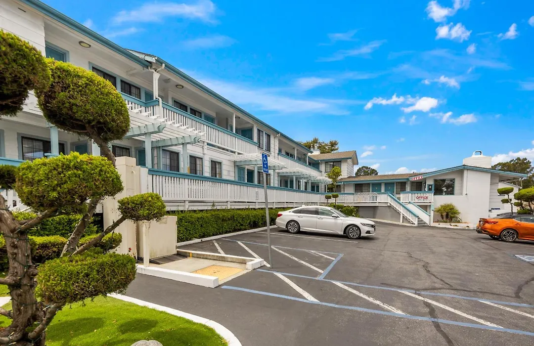 Arbor Inn Monterey-1