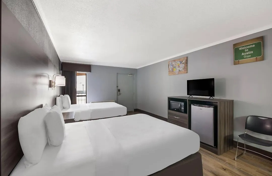 Econo Lodge Austin North Near The Domain-1