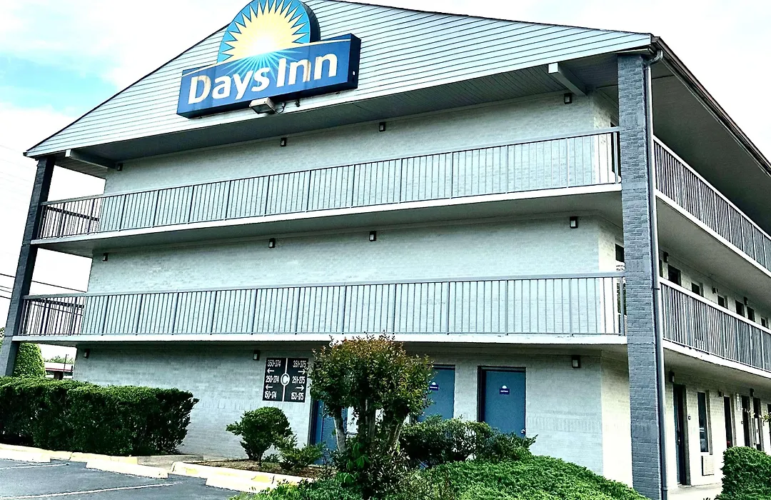 Days Inn By Wyndham Charlotte Northlake-1
