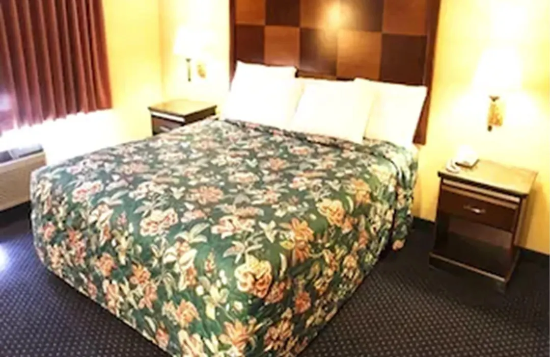 Inn At Bayshore-1