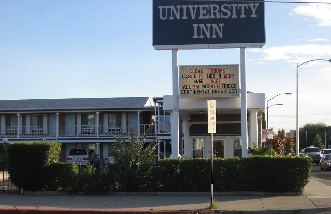 University Inn-1