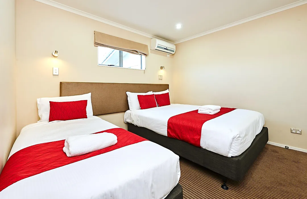 Auckland Airport Lodge-1