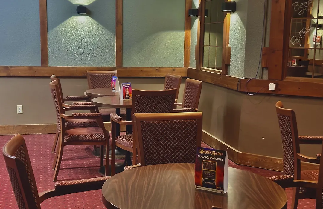 Lacombe Motor Inn-1