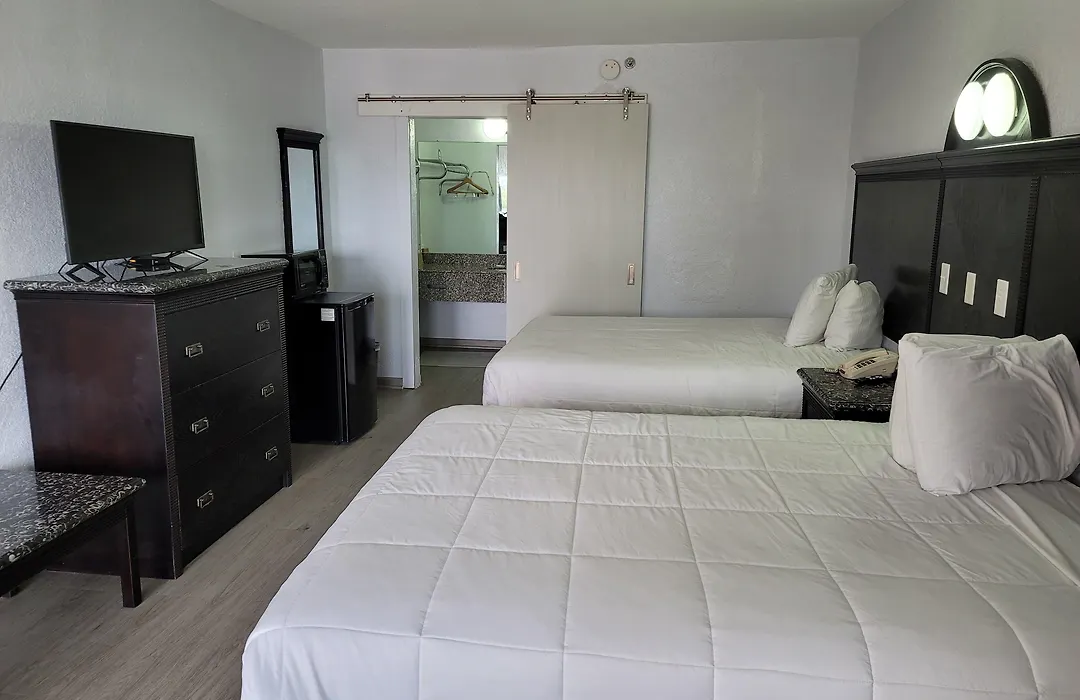Fairway Inn-1