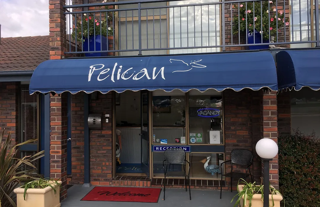 Pelican Motor Inn-1