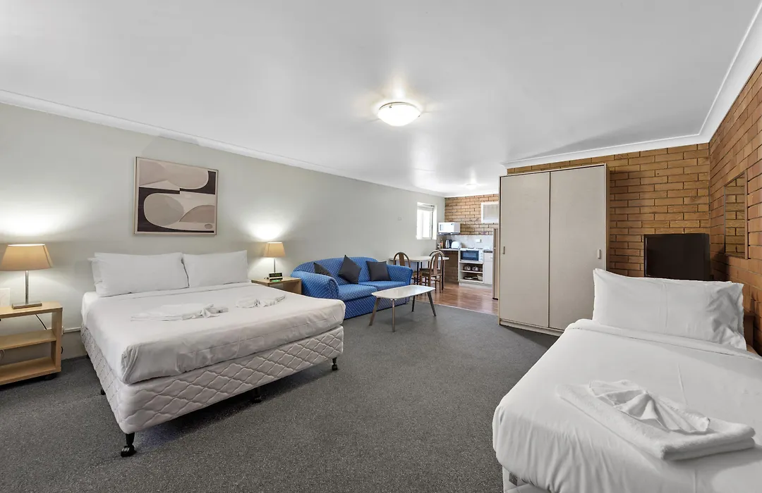 Paramount Motel-1