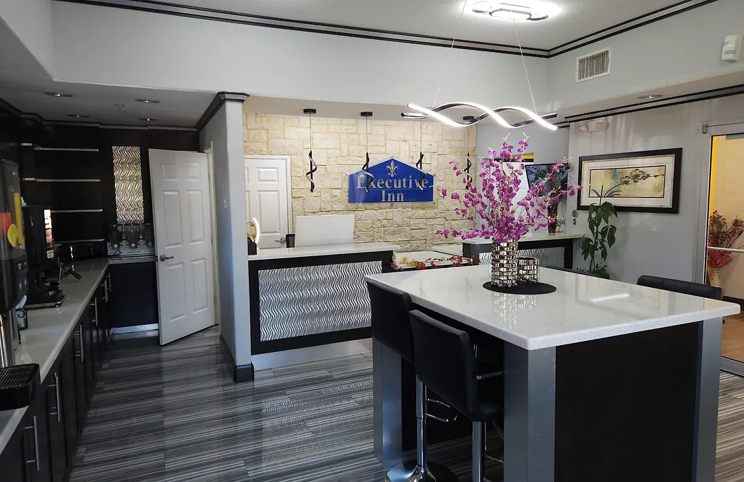 Executive Inn And Suites Tyler-1