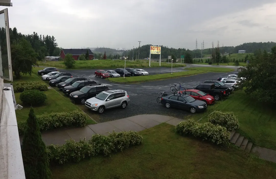 Motel Econonuit-1